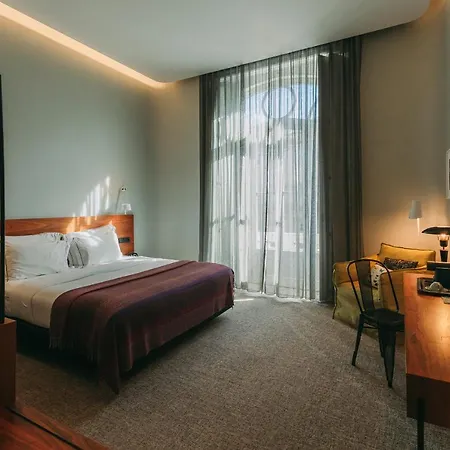 1908 Lisboa Hotel 4*